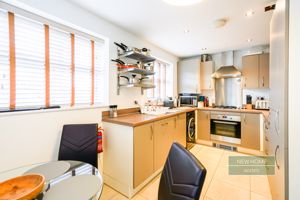 Photo 17- click for photo gallery